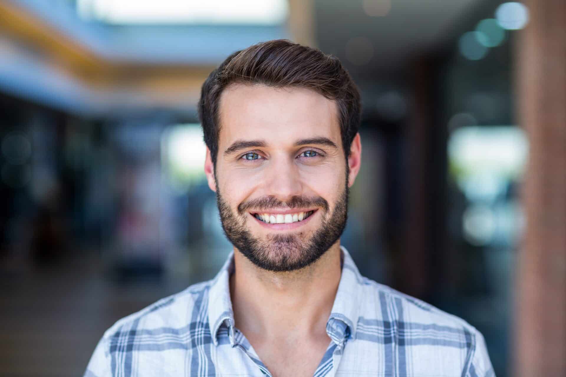 Portrait of happy smiling man